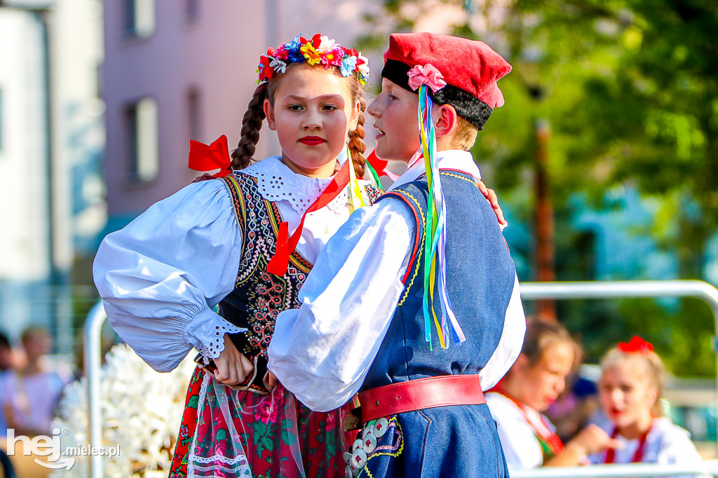 Wakacje z folklorem na Górze Cyranowskiej