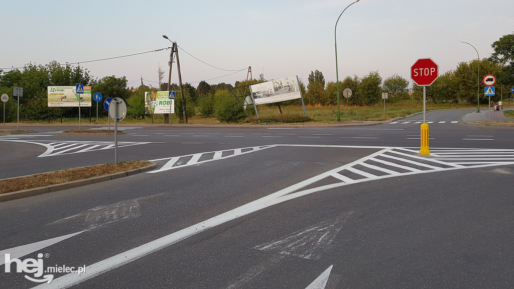DRON: Zmiana organizacji ruchu na skrzyżowaniu przy Warce