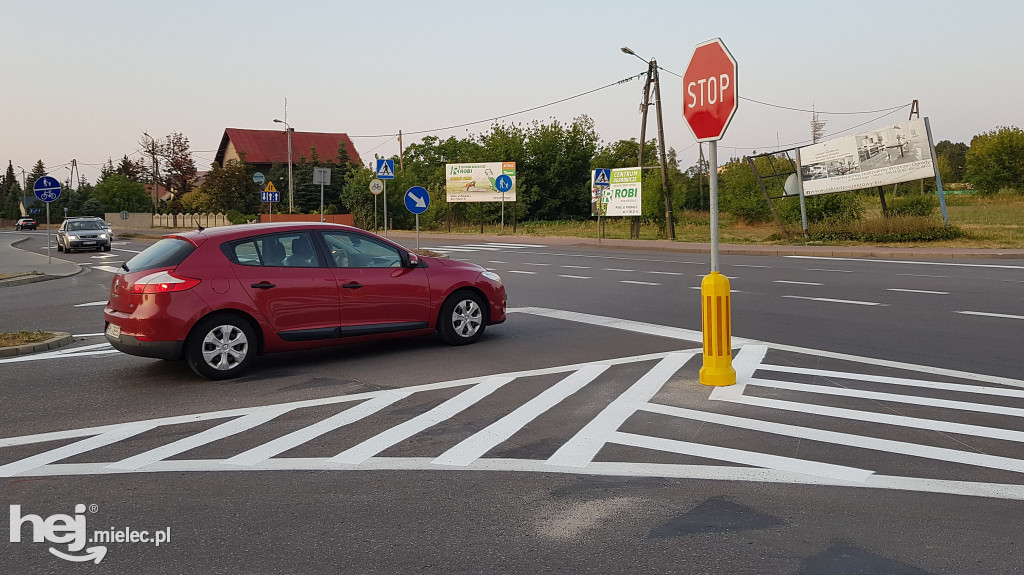 DRON: Zmiana organizacji ruchu na skrzyżowaniu przy Warce