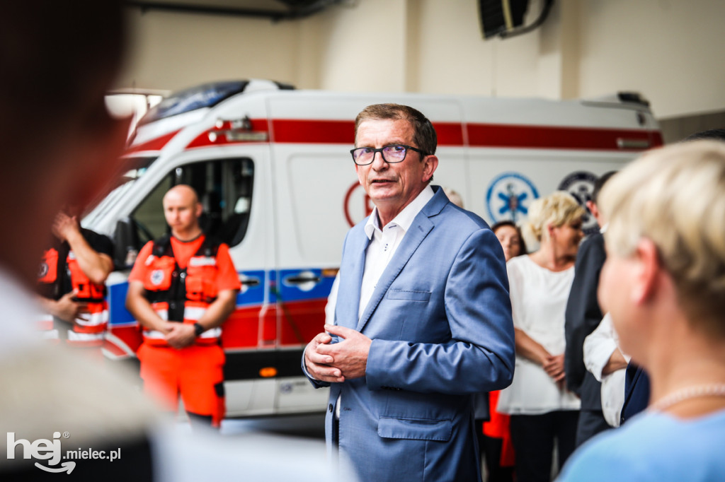 Nowa karetka dla podstacji w Radomyślu