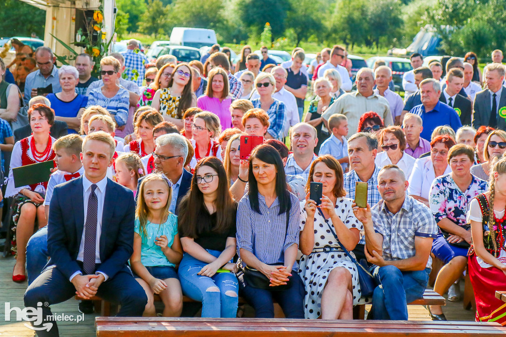 Dożynki 2019 w Zadusznikach