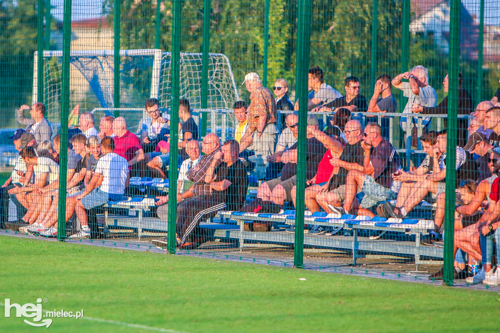 Stal II Mielec - Izolator Boguchwała