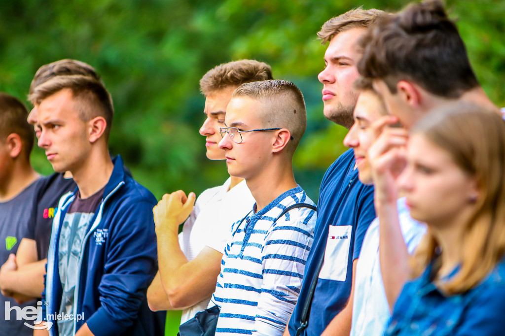 Narodowe Czytanie uczniów II LO
