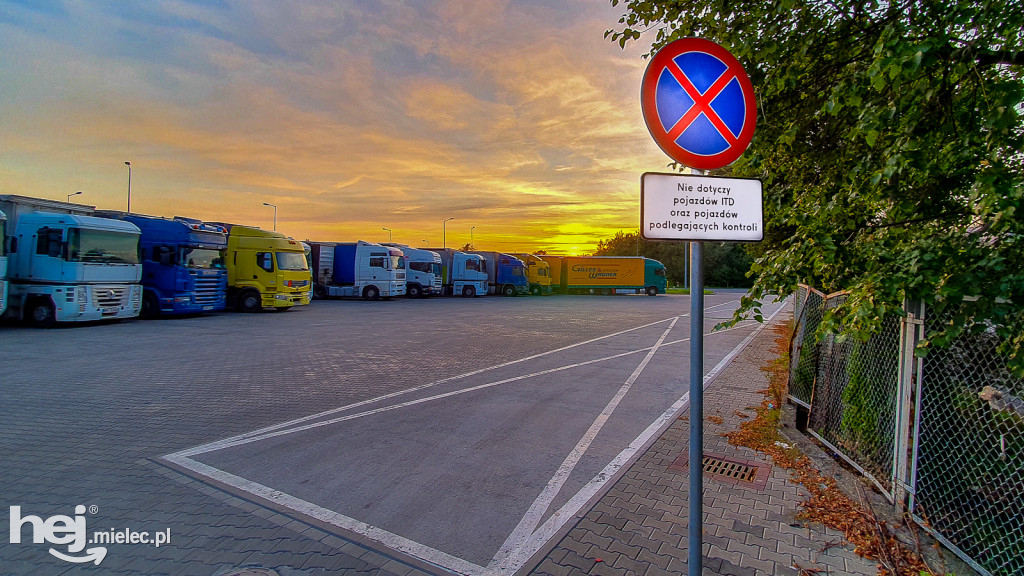 Stanowisko pomiaru tonażu samochodów w Mielcu