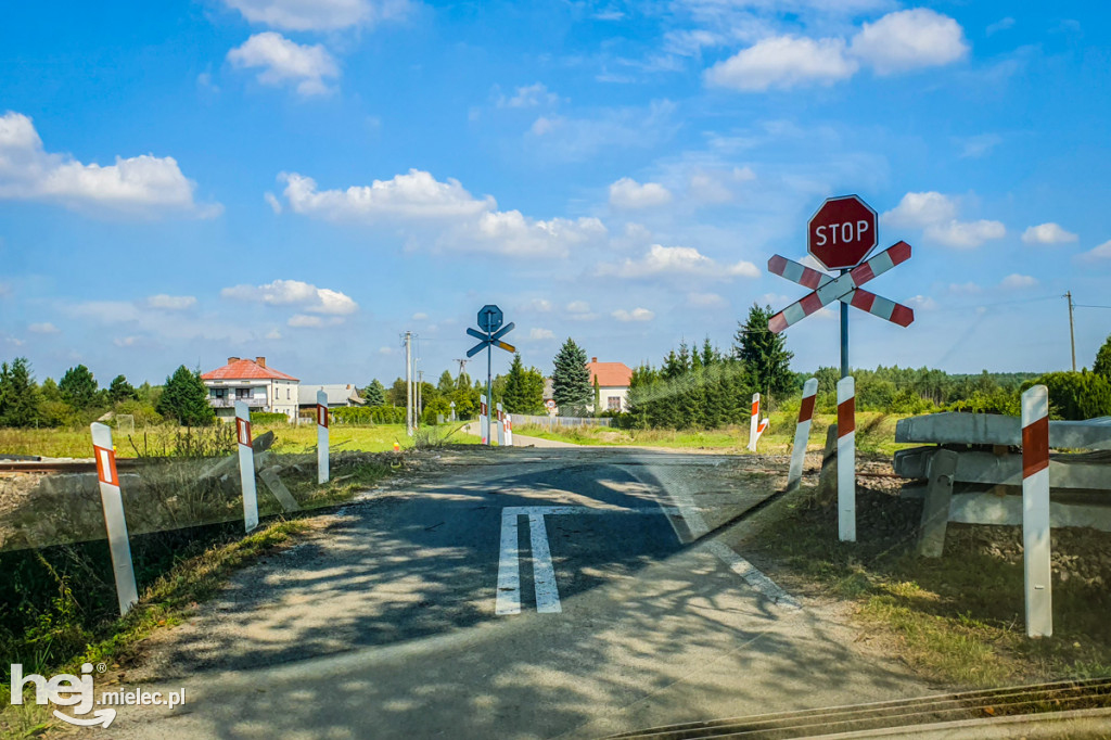 Remonty przejazdów: Wiesiołowskiego i Jagodowa