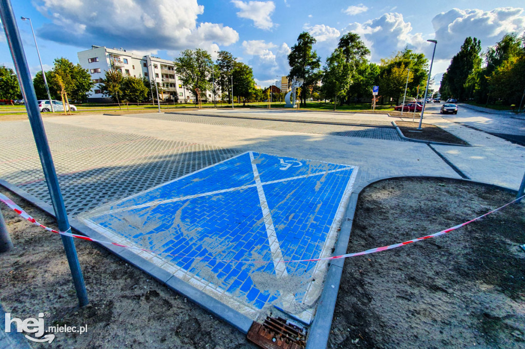 Nowy parking przy Kocjana