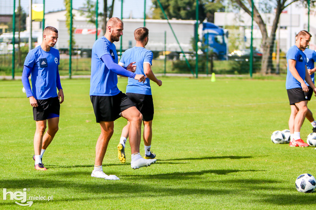 Trener Dariusz Marzec rozpoczął pracę przy Solskiego 1