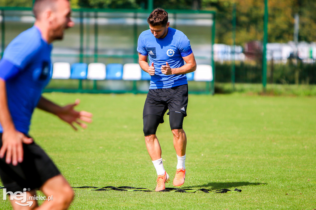 Trener Dariusz Marzec rozpoczął pracę przy Solskiego 1