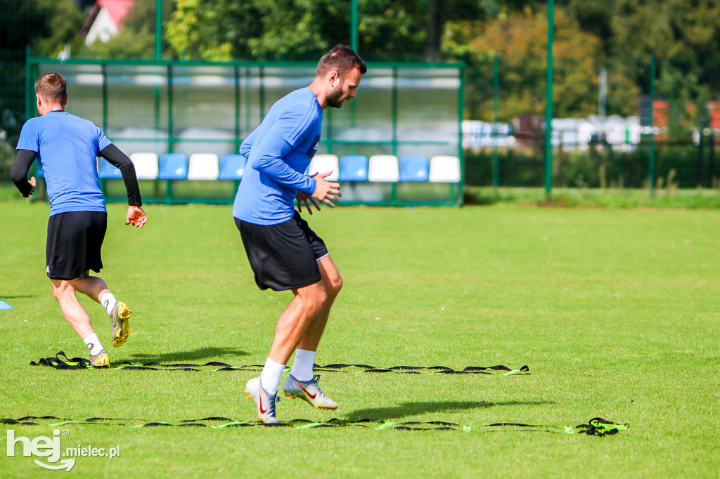 Trener Dariusz Marzec rozpoczął pracę przy Solskiego 1