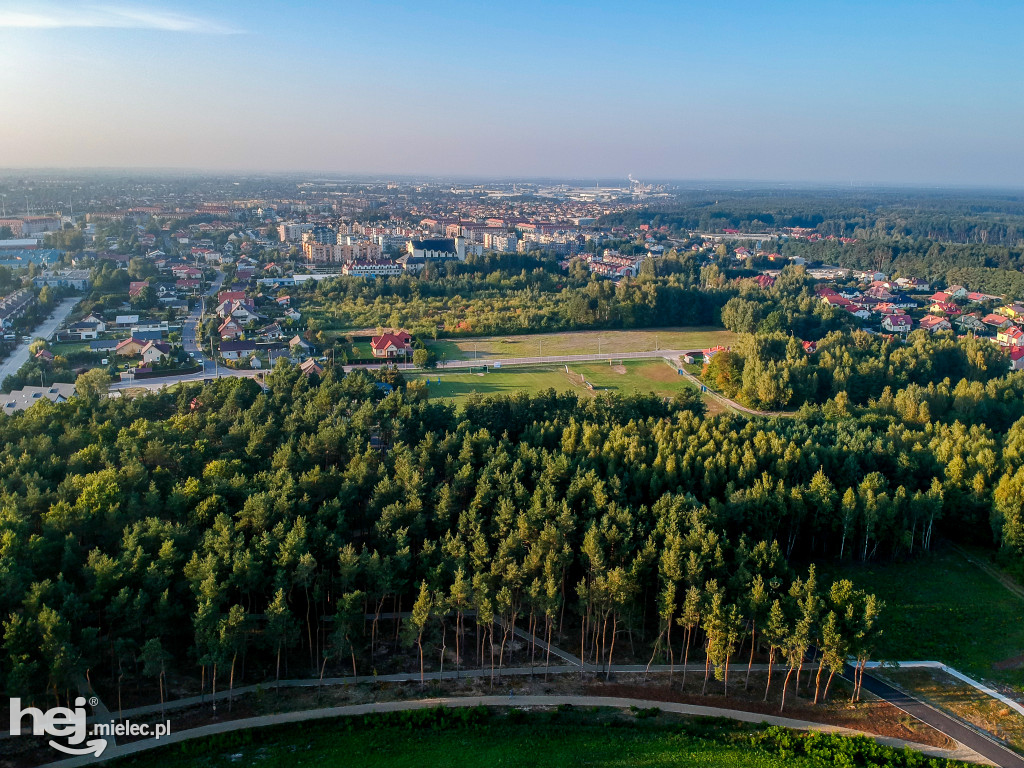 Nowy park na Smoczce z drona