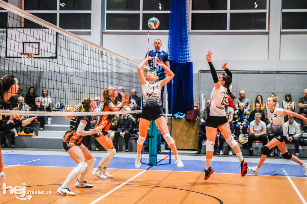 Siatkówka: Stal Mielec - UNI Opole 2:3