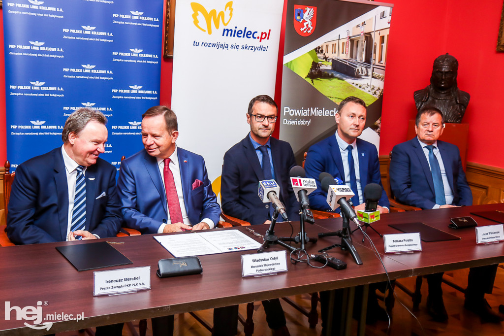 Uroczyste podpisanie listu intencyjnego dla budowy nowego wiaduktu