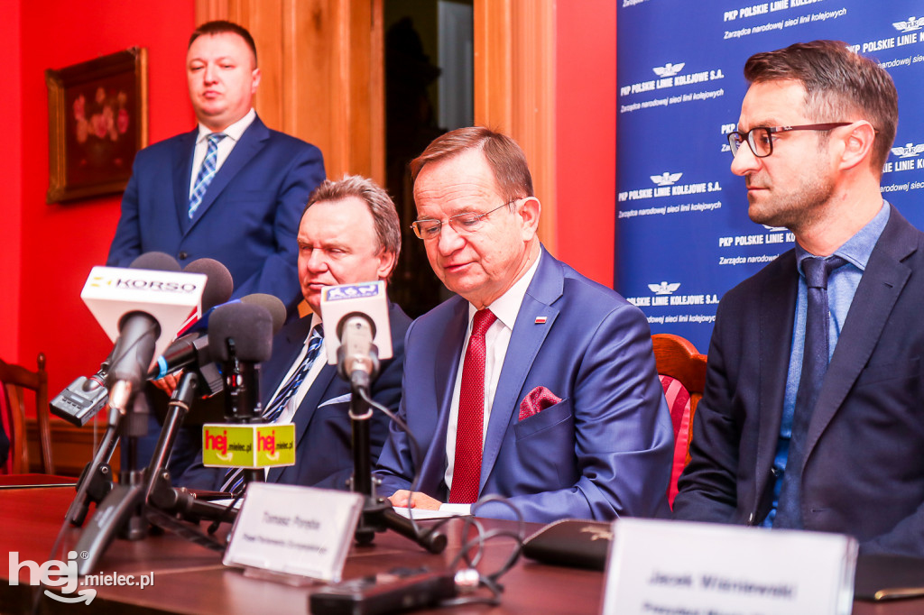 Uroczyste podpisanie listu intencyjnego dla budowy nowego wiaduktu
