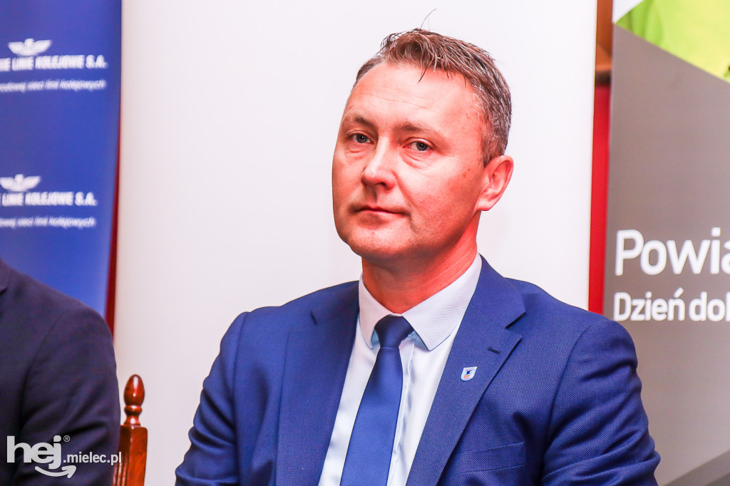 Uroczyste podpisanie listu intencyjnego dla budowy nowego wiaduktu