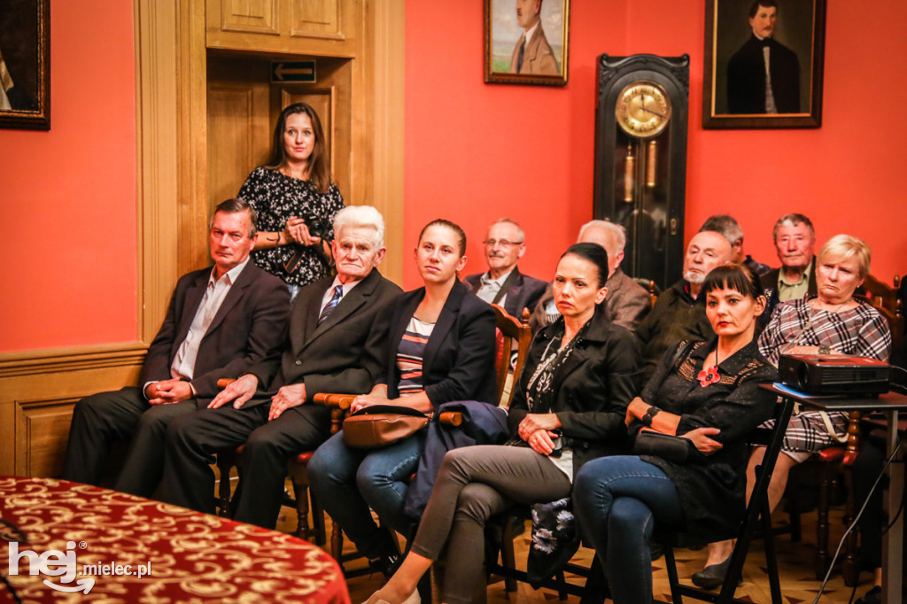 Wystawa II wojna światowa w Mielcu