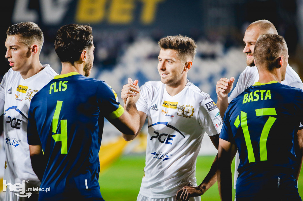PGE FKS Stal - Sandecja Nowy Sącz