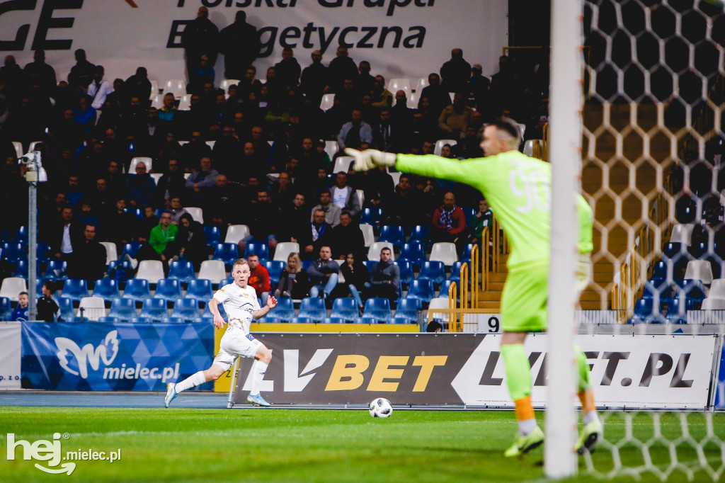 PGE FKS Stal - Sandecja Nowy Sącz