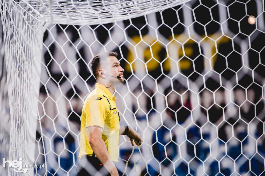 PGE FKS Stal - Sandecja Nowy Sącz