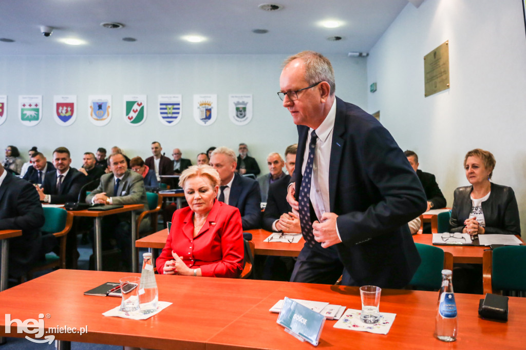 Sesja Rady Miejskiej w Mielcu - 30 października 2019