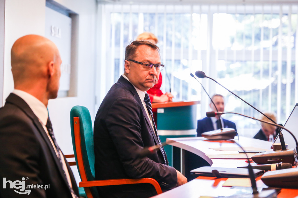 Sesja Rady Miejskiej w Mielcu - 30 października 2019