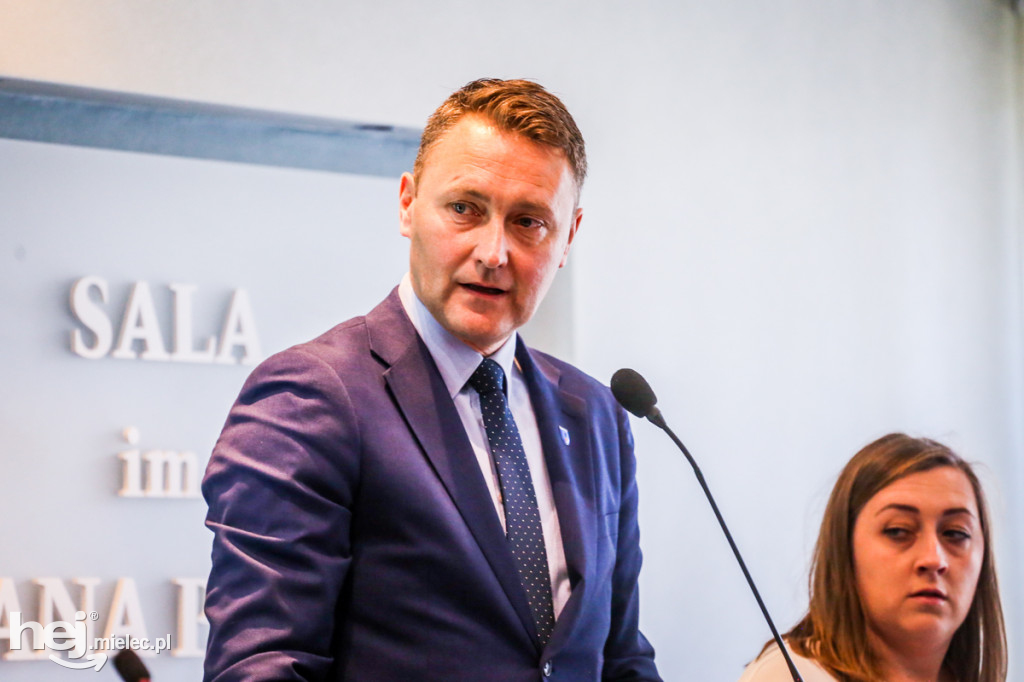 Sesja Rady Miejskiej w Mielcu - 30 października 2019