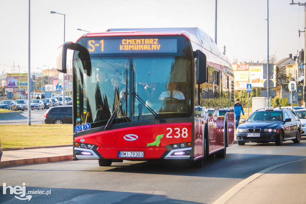 Wszystkich Świętych 2019: Cmentarz Komunalny