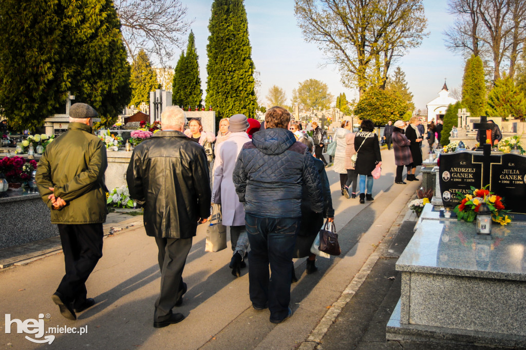 Wszystkich Świętych 2019: Cmentarz Parafialny