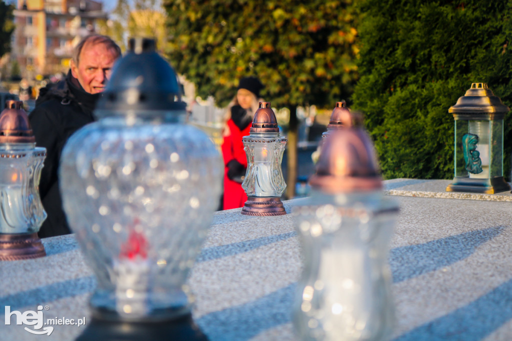 Wszystkich Świętych 2019: Cmentarz Parafialny