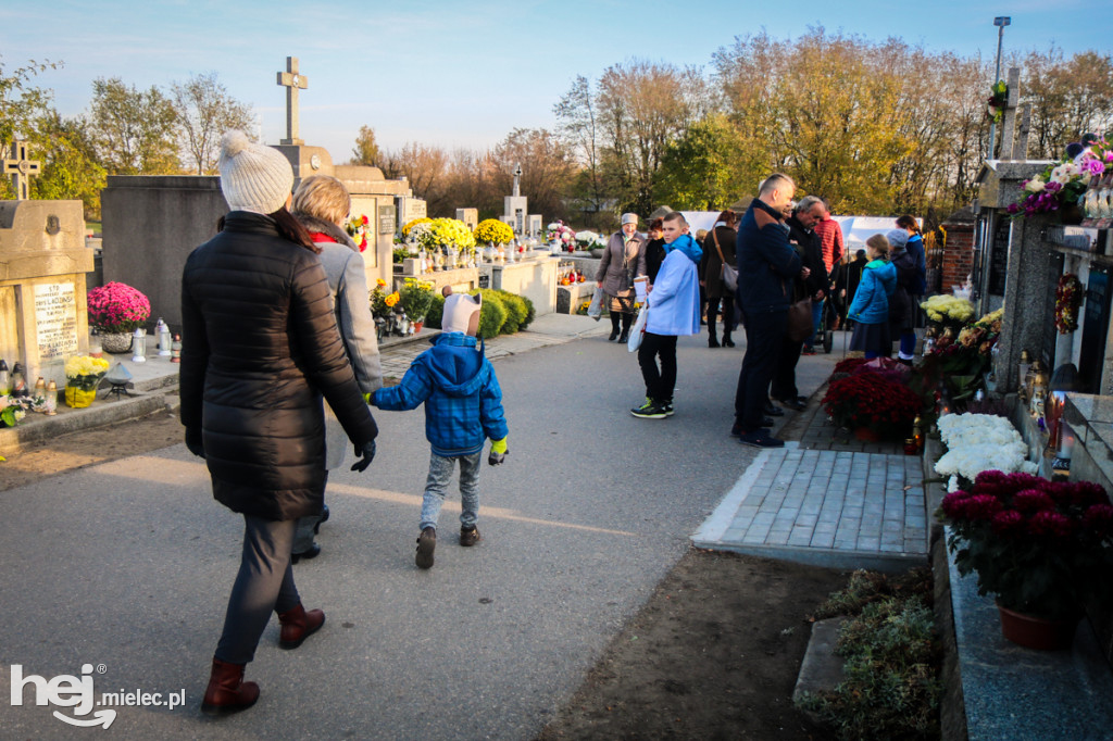 Wszystkich Świętych 2019: Cmentarz Parafialny