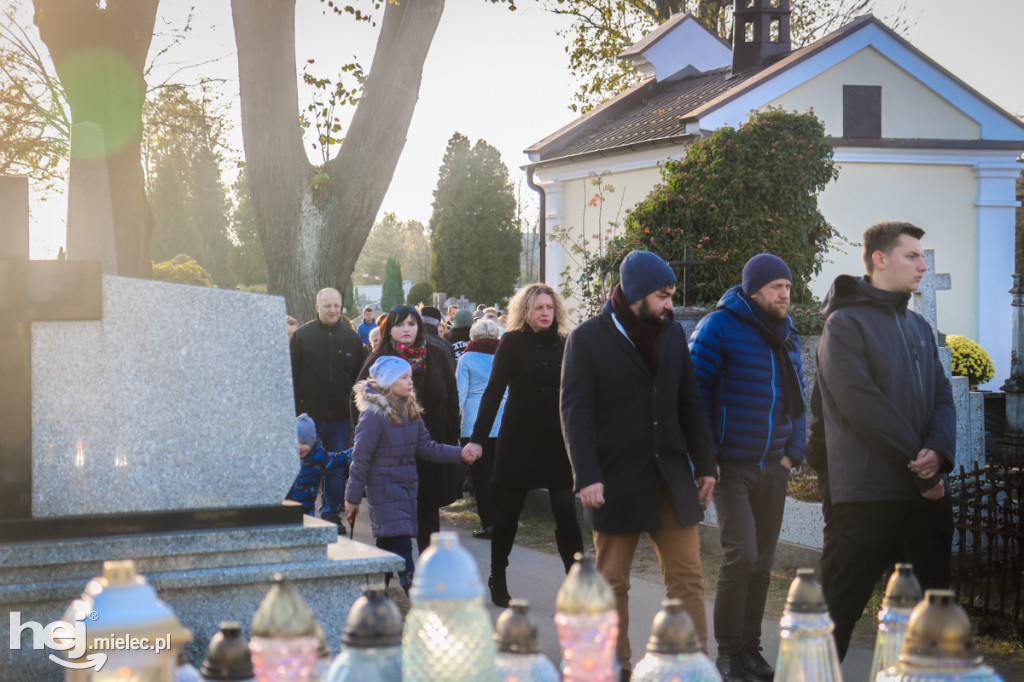 Wszystkich Świętych 2019: Cmentarz Parafialny