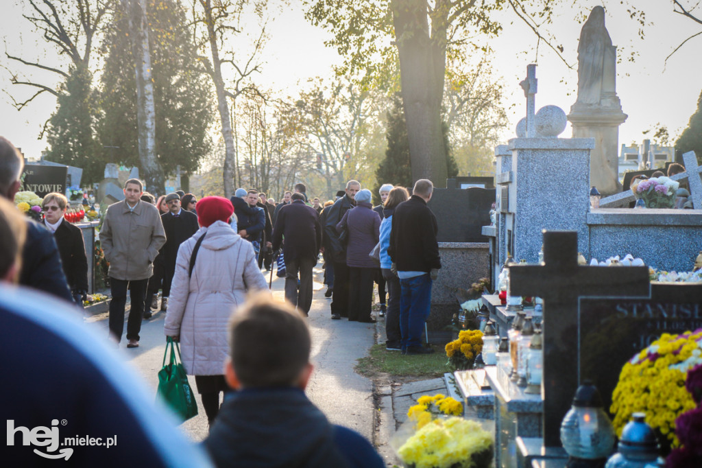 Wszystkich Świętych 2019: Cmentarz Parafialny
