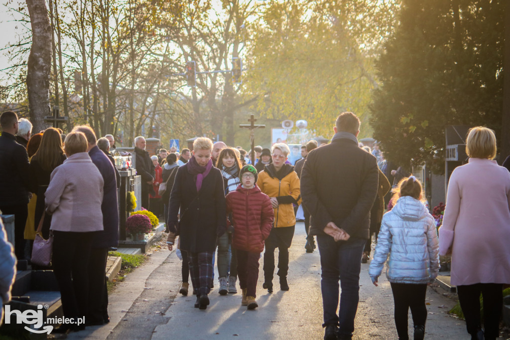Wszystkich Świętych 2019: Cmentarz Parafialny