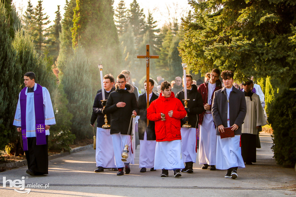 Wszystkich Świętych 2019: Cmentarz Komunalny