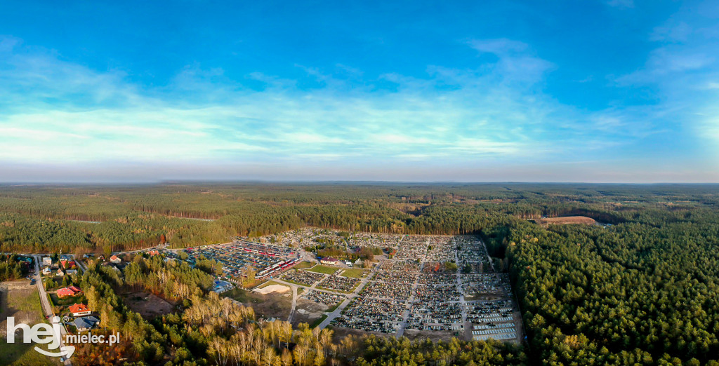 Wszystkich Świętych 2019: Cmentarz Komunalny