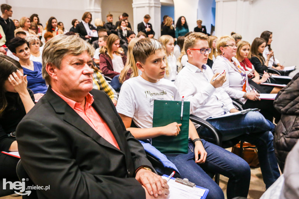 Dyktando Niepodległościowe 2019