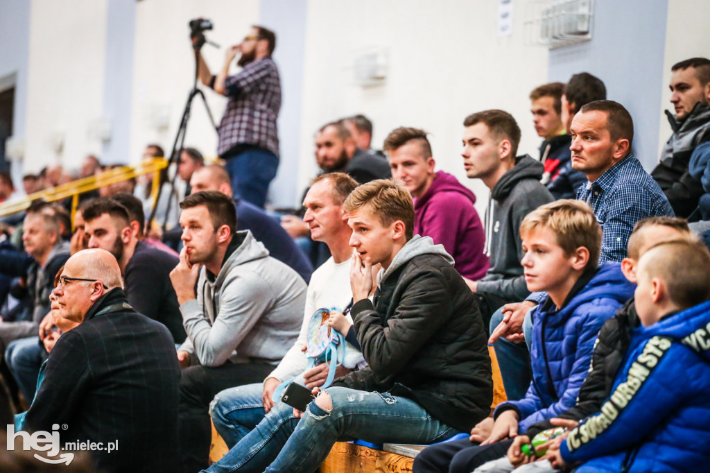 Futsal: KF Stal Mielec - Heiro Rzeszów II