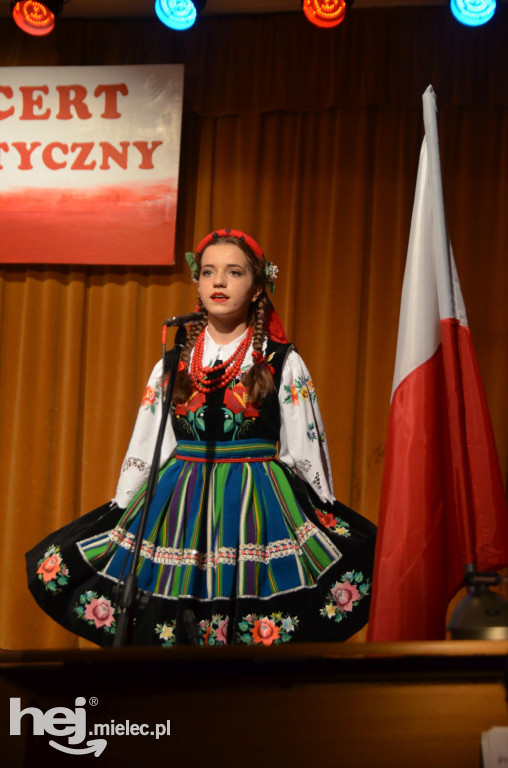 Patriotyczny koncert w Chorzelowie