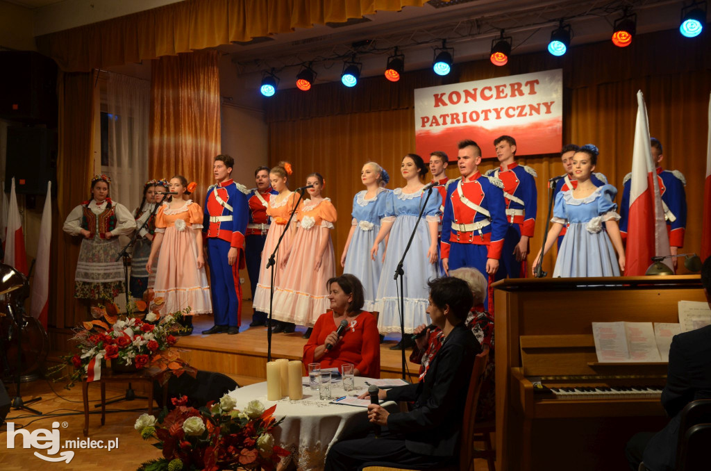 Patriotyczny koncert w Chorzelowie