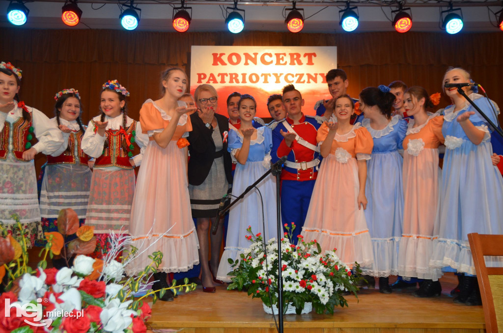 Patriotyczny koncert w Chorzelowie