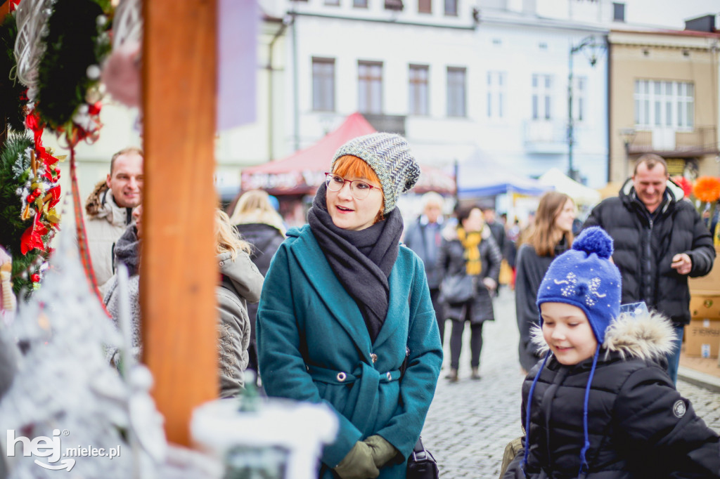 Powiatowy Jarmark Świąteczny