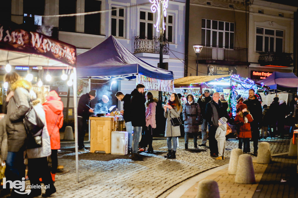 Powiatowy Jarmark Świąteczny