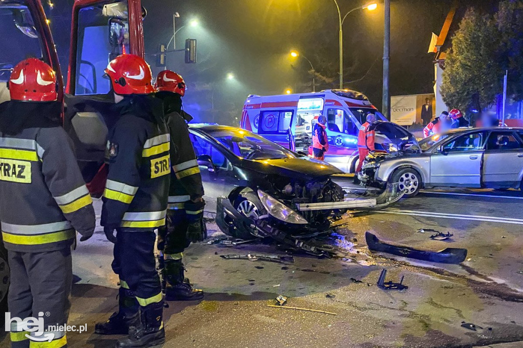 Groźne zderzenie osobówek koło Papillonu