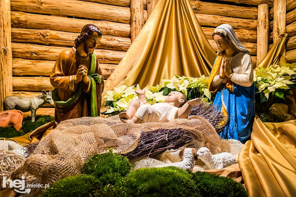 Żłóbki w mieleckich parafiach. Boże Narodzenie 2019