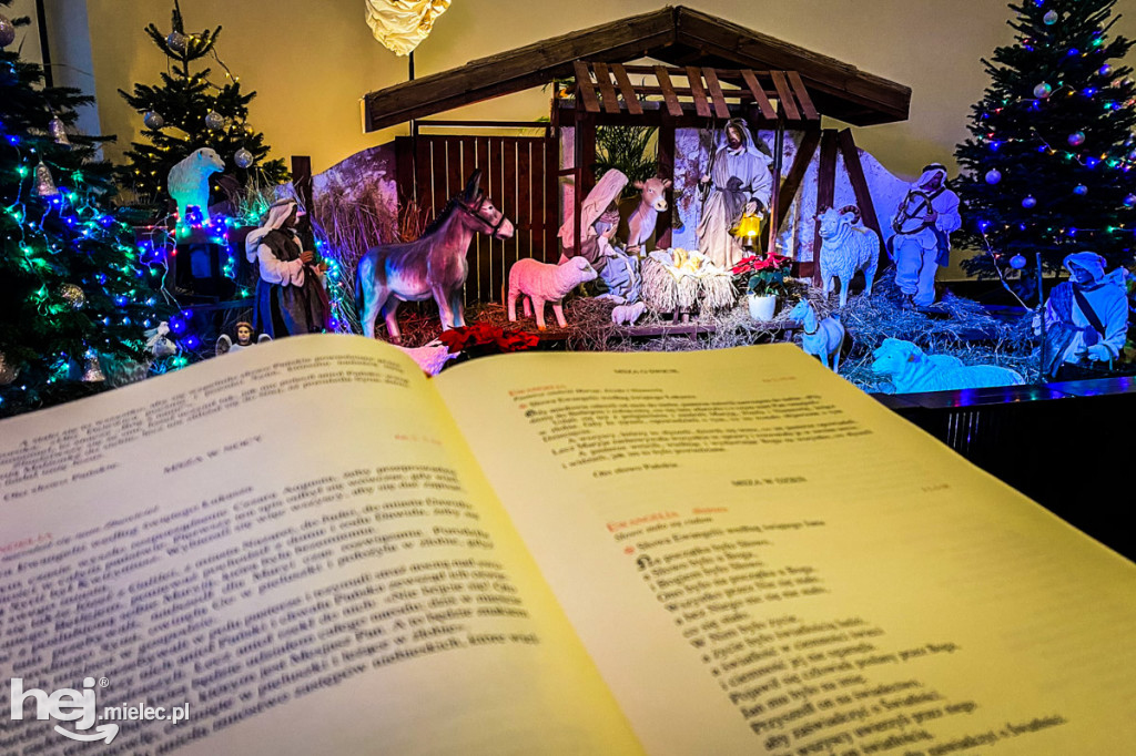 Żłóbki w mieleckich parafiach. Boże Narodzenie 2019