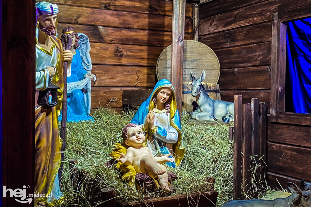 Żłóbki w mieleckich parafiach. Boże Narodzenie 2019