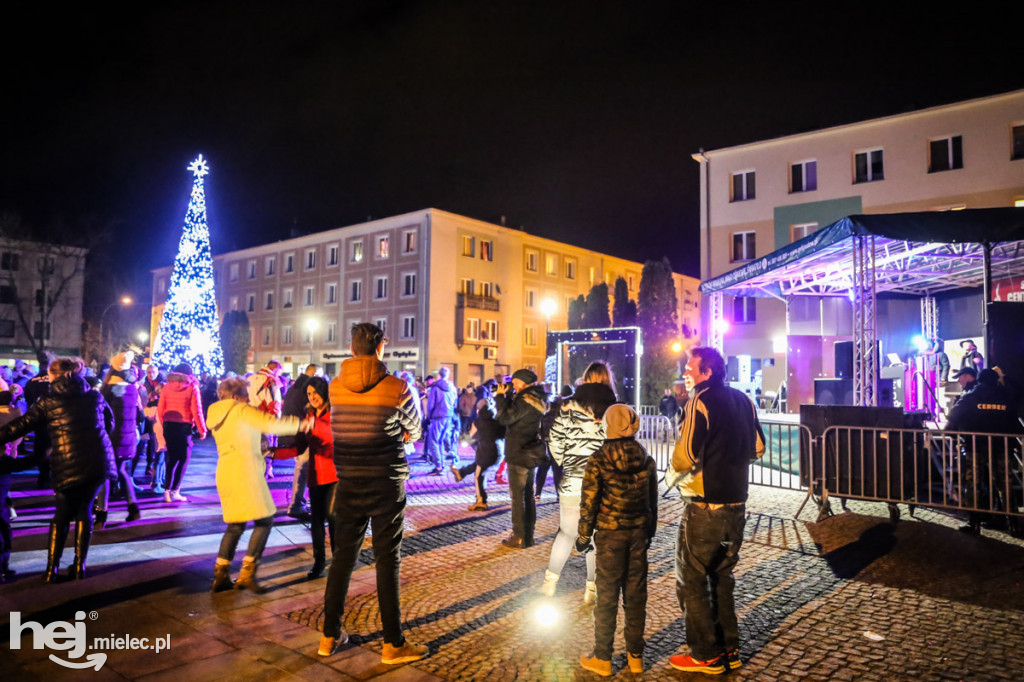 Sylwester 2019/2020 na Placu AK