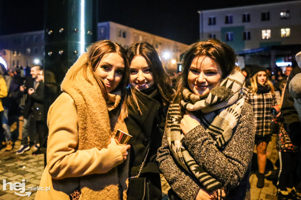 Sylwester 2019/2020 na Placu AK
