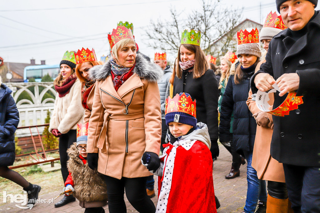 Orszak Trzech Króli w Sarnowie