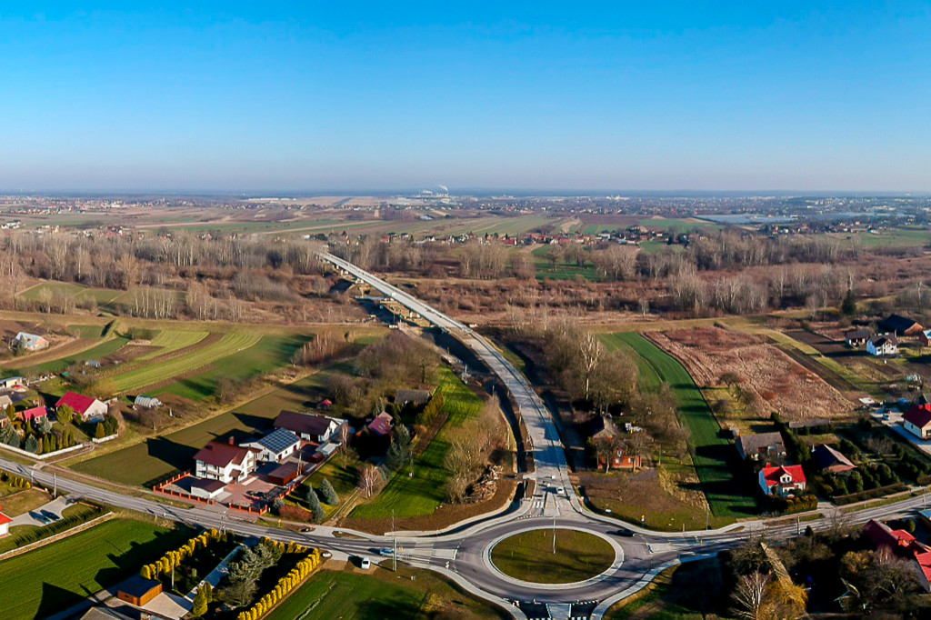 Budowa mostu i dojazdów z Rzędzianowic i Chorzelowa