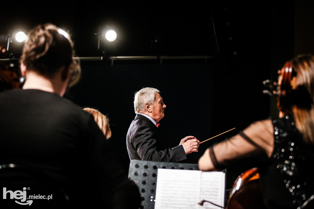 Koncert karnawałowy Słynne tanga i walce MOS